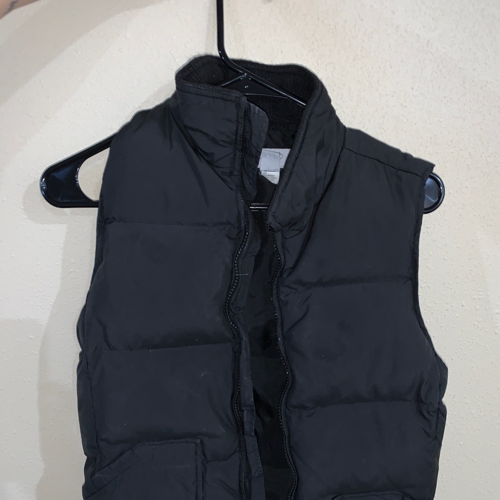 Puffer vest.